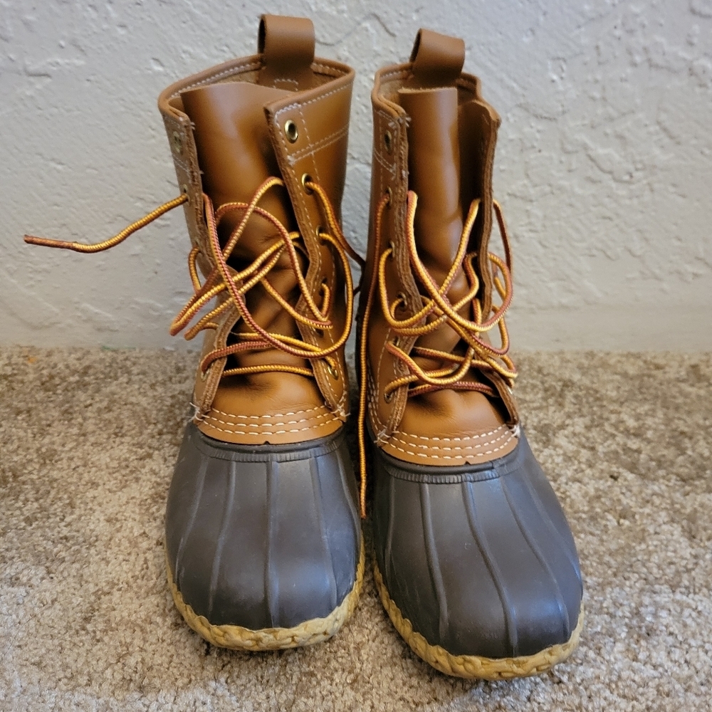 L.L. Bean 8" Duck Boots Size 6